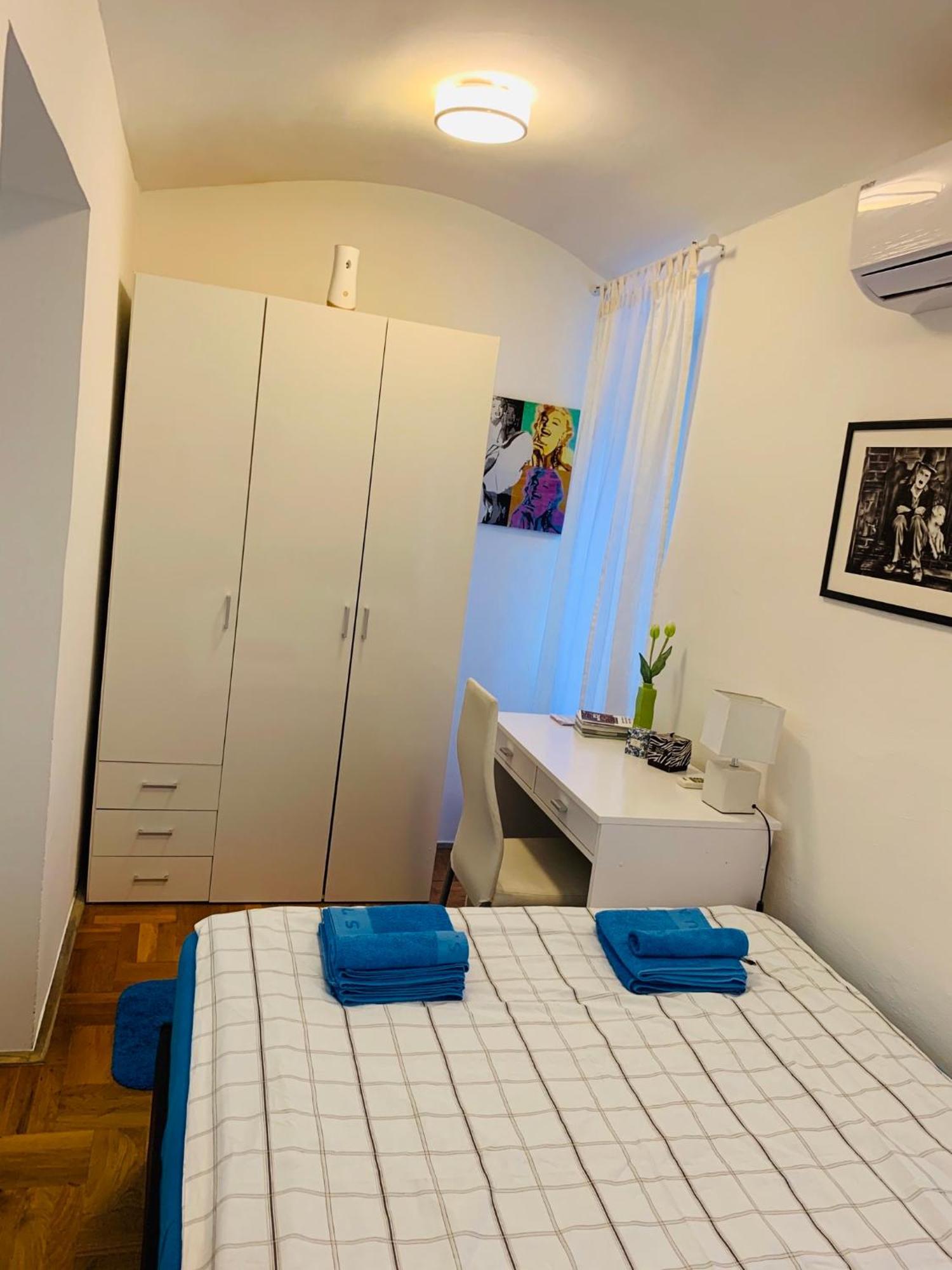 Studio Apartment Ivana Apartment